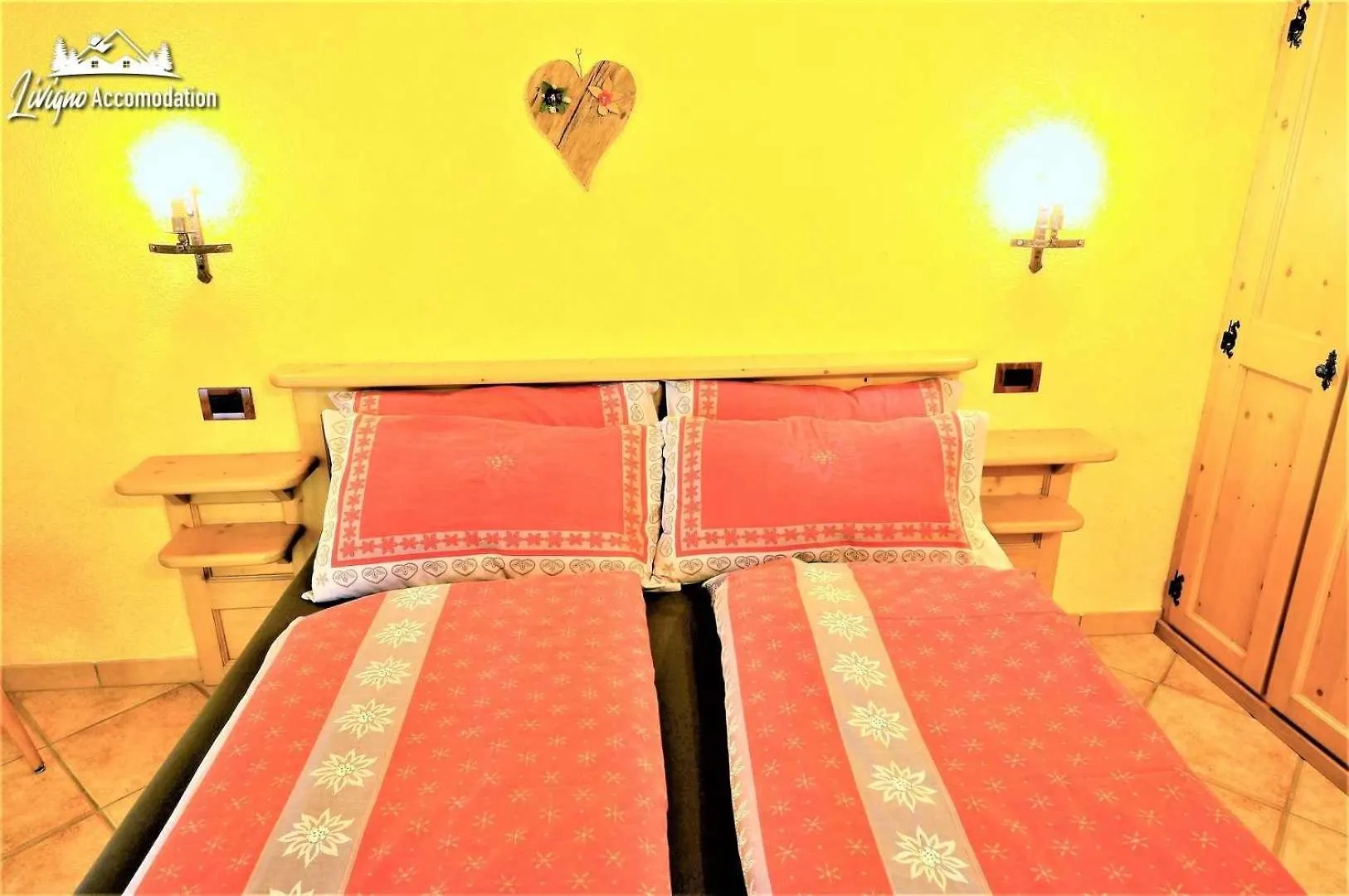 Baita Hanzel e Gretel Livigno 0*,